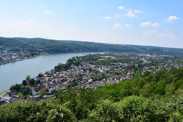 Rhein zwischen Linz un Remagen / Erpel