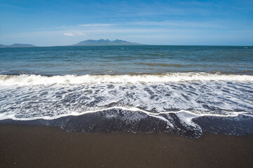 Fototapeta na wymiar The coast of Indian ocean on island Java