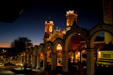 Fototapeta na wymiarCatedral Santa Basílica Villa Imperial de Noche Potosí Bolivia 