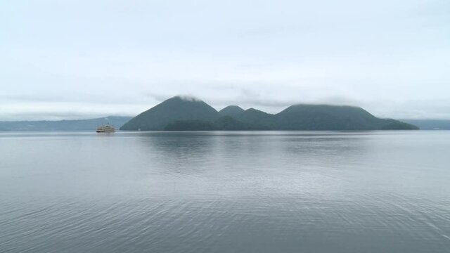 北海道の神秘的な「洞爺湖」_Japan's mysterious "Lake Toya"