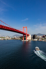 若戸大橋と洞海湾の風景　福岡県北九州市