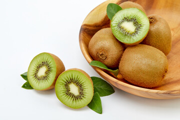 Kiwi fruit on a white background
흰 배경 위의 키위 과일