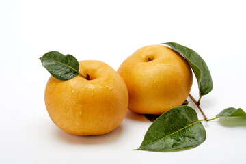 Pear on a white background, fruit.
흰 배경 위의 배, 과일