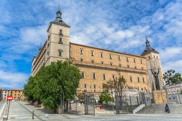 Fototapeta na wymiar Majestic view at the military renaissance building at the Alcázar of Toledo main facade