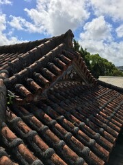 沖縄の家屋の屋根