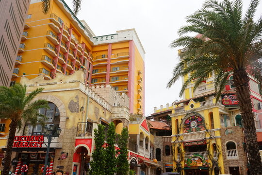 Mihama American Village in Okinawa, Japan - 日本 沖縄 美浜 アメリカンビレッジ 