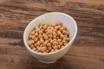 Vegan cuisine - Dry chickpea heap