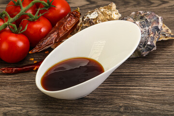 Oyster sauce in the bowl