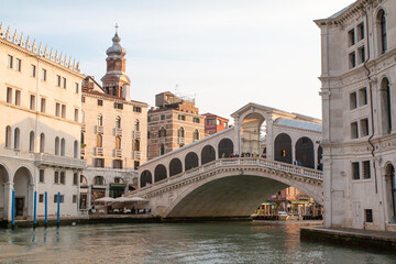 Fototapeta na wymiar Pont du Rialto, Venise