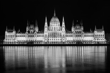 the Parliament building in Budapest seen at night in monochrome colors