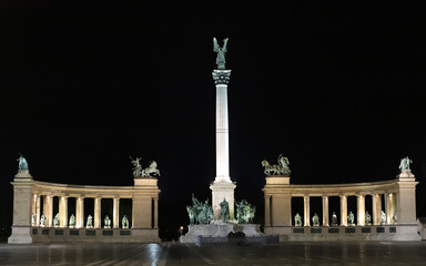 Fototapeta na wymiar The Millennium Monument in Budapest - Hungary seen at night