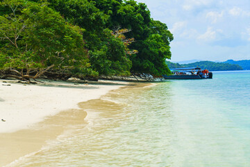 Fototapete bei efototapeten.de bestellen   