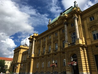 building of the royal palace