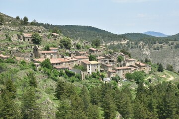Fototapeta premium View of the village of Armejun, in the province of Soria. Depopulated with a recovery project as an ecovillage.