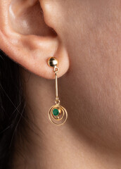 emerald earring - obrazy, fototapety, plakaty