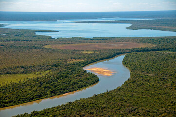 Vista aérea do Lago Ipavú - Rio Kuluene - Parque Indígena do Xingu.