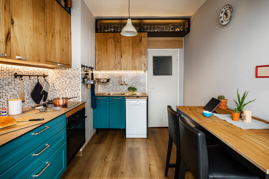 Contemporary kitchen