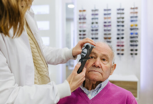 Ophthalmology clinic