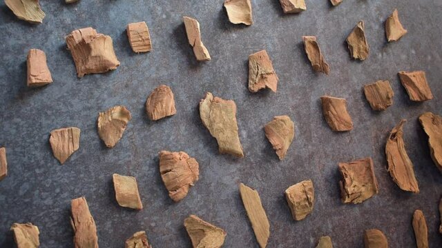 Raw whole dried Arjuna bark