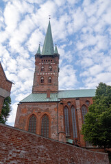Fototapeta na wymiar Petrikirche in Lübeck
