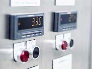 Digital temperature indicator for monitoring at sampling room in power plant - obrazy, fototapety, plakaty