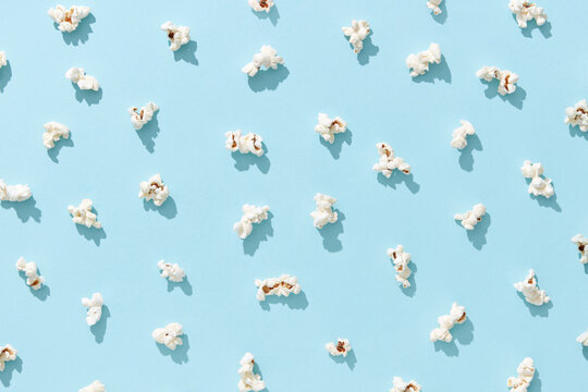 Popcorn on blue