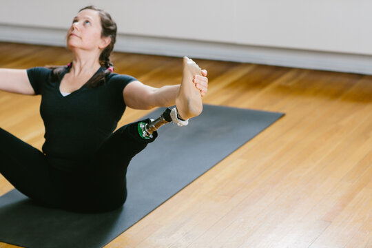 Woman Yogi Amputee