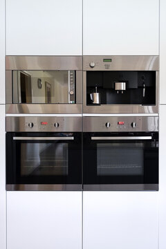Stylish luxury inbuilt kitchen appliances