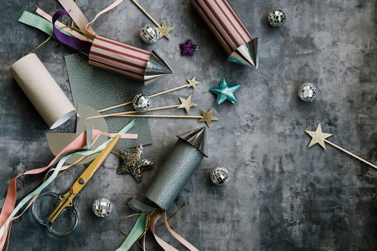 Home Made New Year Decorations