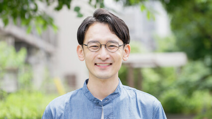 ミドル男性・笑顔