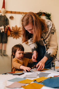  Sorting scraps of fabric