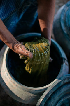 Indigo dyed cotton thread