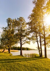 Fototapeta premium Sunset on the lake