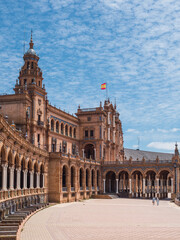 Obraz premium View of the plaza españa (spanish square) in Maria Luisa park, Seville, a construction made with exposed brick and with renaissance touches
