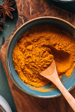 Turmeric powder
