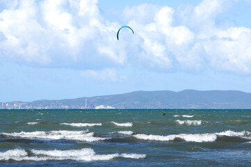 Kitesurfen bei Follonica