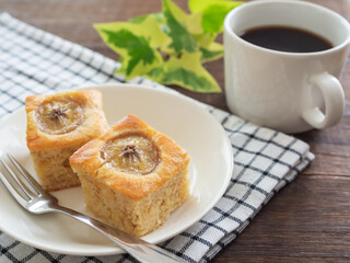 バナナブレッドとコーヒー