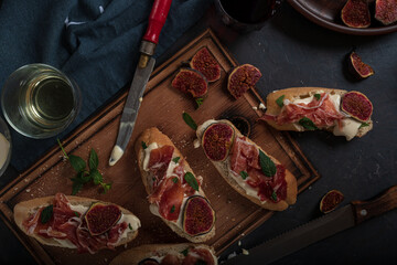 Wine and Tapas with ham