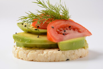 Rice bread Crispy bred, avocado,  tomatoes and fresh dill