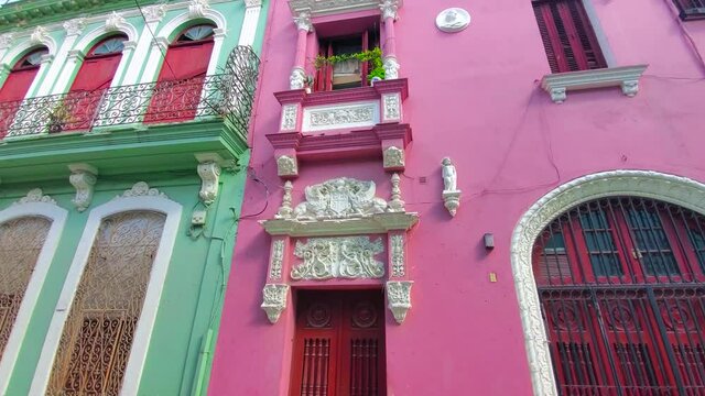 Cuba, Scenic colorful Old Havana streets in historic city center of Havana Vieja.