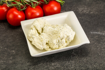 Soft cream cheese with herbs