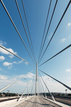 Suspension Bridge Symmetry Architecture