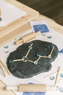 constellation learning activity for preschool with play dough 