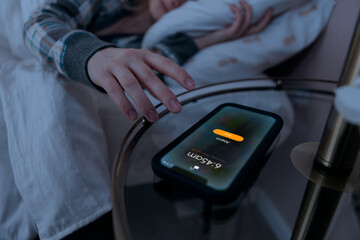 Home: Smart Phone Alarm Wakes Woman Early Morning