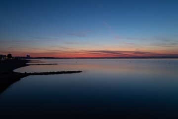 Fototapeta premium sunset over the lake