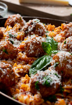 Rotini with Tomato Sauce and  Meatballs