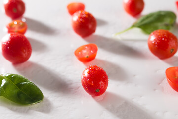 Tomates Cherry rojos, orgánicos y cultivados en Quito, Ecuador