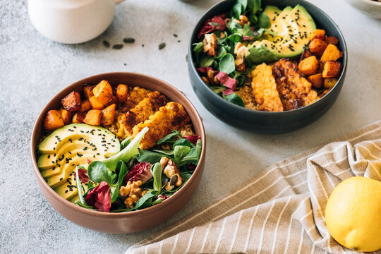 Quinoa bowl with veggies