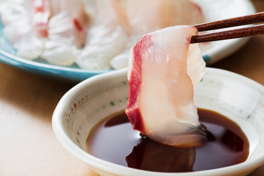 刺身　鯛の刺身　お造り　鯛