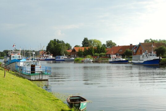 Minge canal village, Lithuania